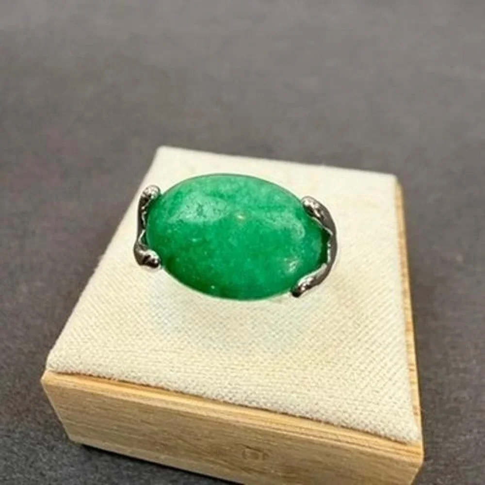 Green Stone Silver Tone Ring Oval Cabochon Nature Inspired Branch Setting